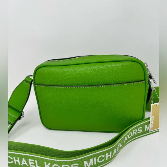 NWT Michael Kors Jet Set Medium Crossbody Bag with Case for Apple Airpods Pro® - Picture 4 of 12